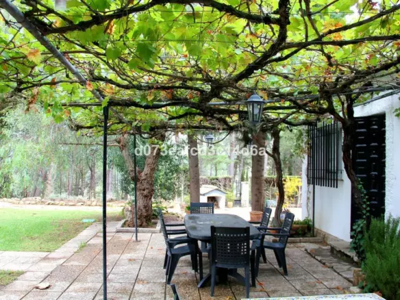 3-bedroom Villa In Ronda, Spain (143 M²)