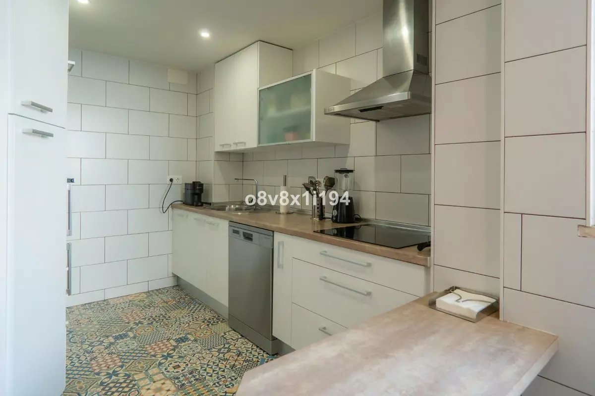 4-bedroom Apartment In Málaga, Spain (118 M²)