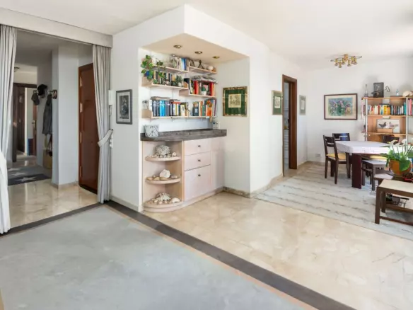 3-bedroom Apartment In Marbella, Spain (94 M²)
