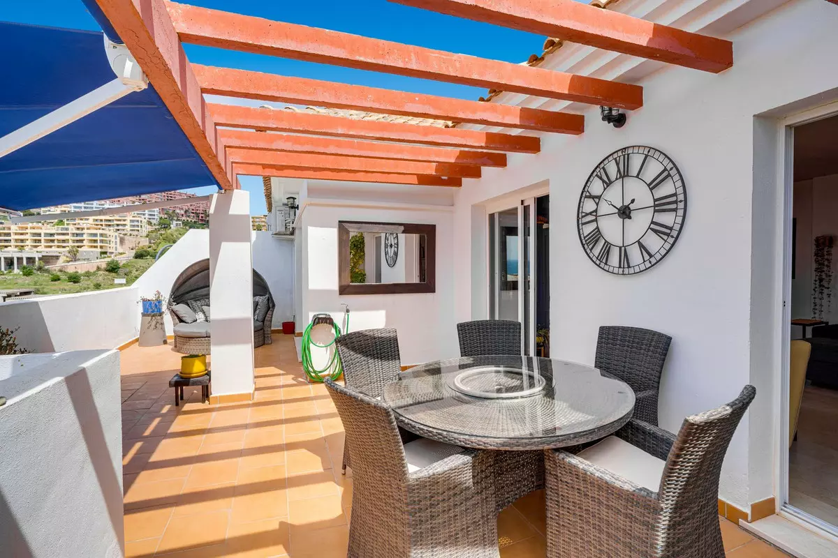 3-bedroom Apartment In Mijas, Spain (130 M²)