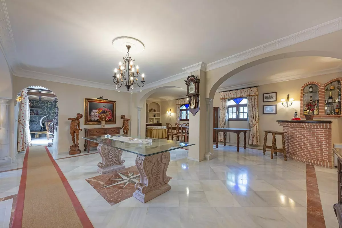 4-bedroom Town House In Gaucín, Spain (260 M²)
