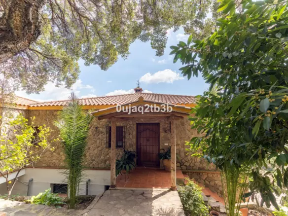 3-bedroom Country House In Cortes De La Frontera, Spain (246 M²)
