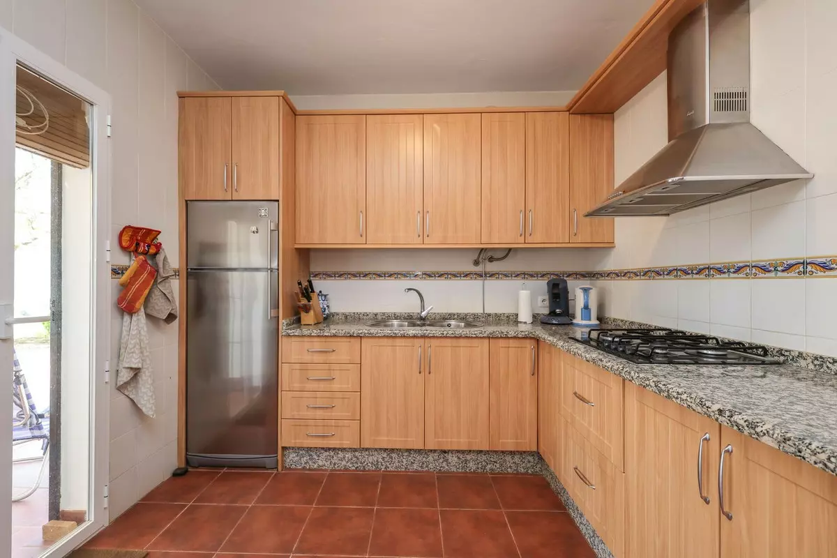 3-bedroom Villa In Tolox, Spain (99 M²)