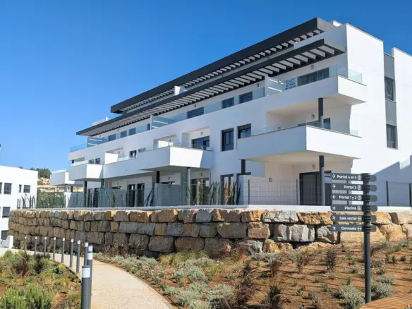 3-bedroom Apartment In Mijas, Spain (95 M²)