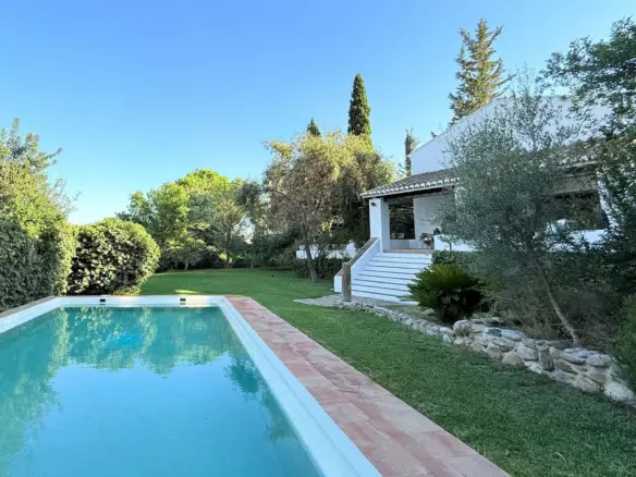 3-bedroom Country House In Álora, Spain (213 M²)