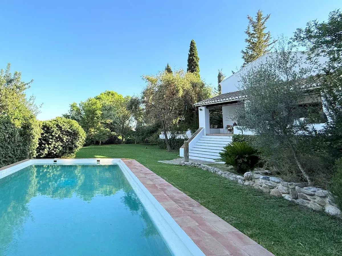 3-bedroom Country House In Álora, Spain (213 M²)