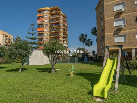 2-bedroom Apartment In Torremolinos, Spain (132 M²)