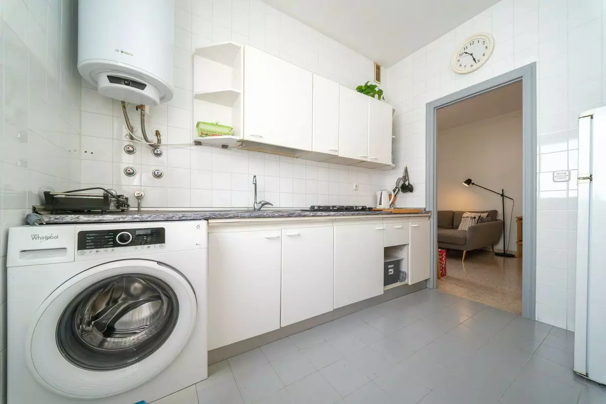 2-bedroom Apartment In Málaga, Spain (60 M²)