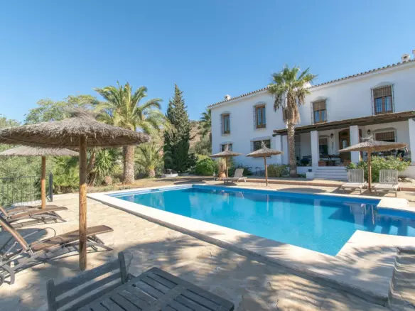 7-bedroom Country House In Álora, Spain (1.009 M²)