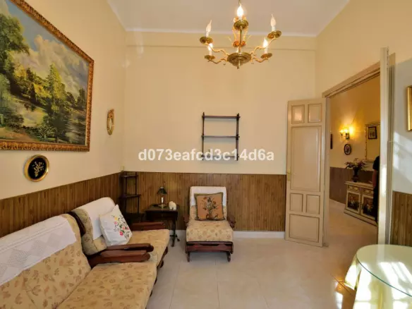 6-bedroom Town House In Ronda, Spain (166 M²)