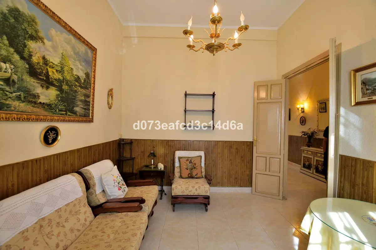 6-bedroom Town House In Ronda, Spain (166 M²)