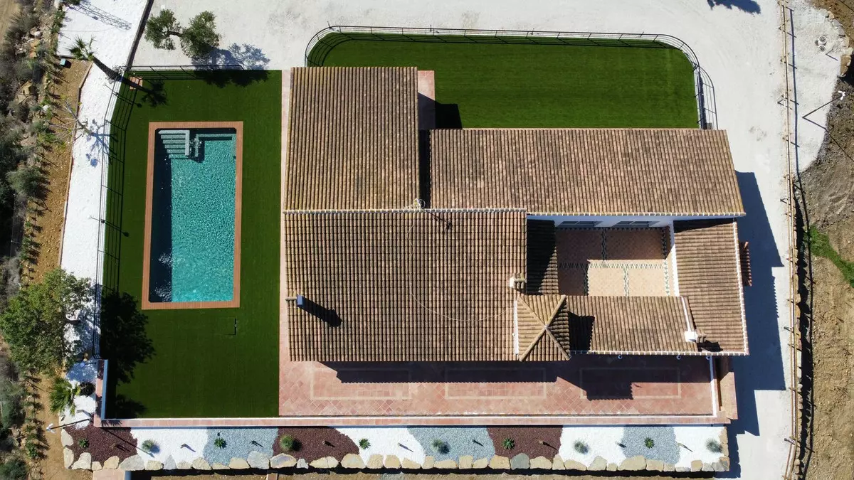 6-bedroom Country House In Casarabonela, Spain (270 M²)