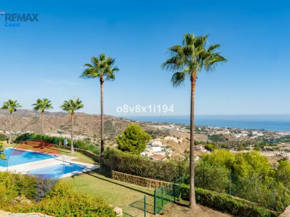 2-bedroom Apartment In Rincón De La Victoria, Spain (62 M²)