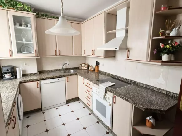 3-bedroom Apartment In Marbella, Spain (88 M²)