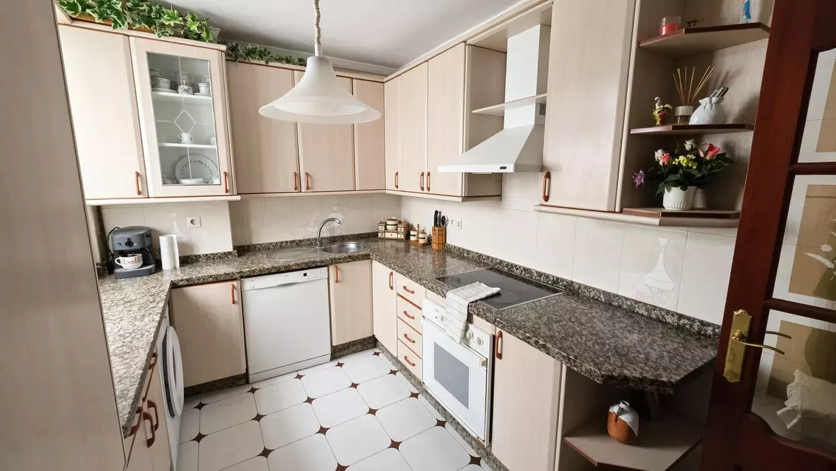 3-bedroom Apartment In Marbella, Spain (88 M²)