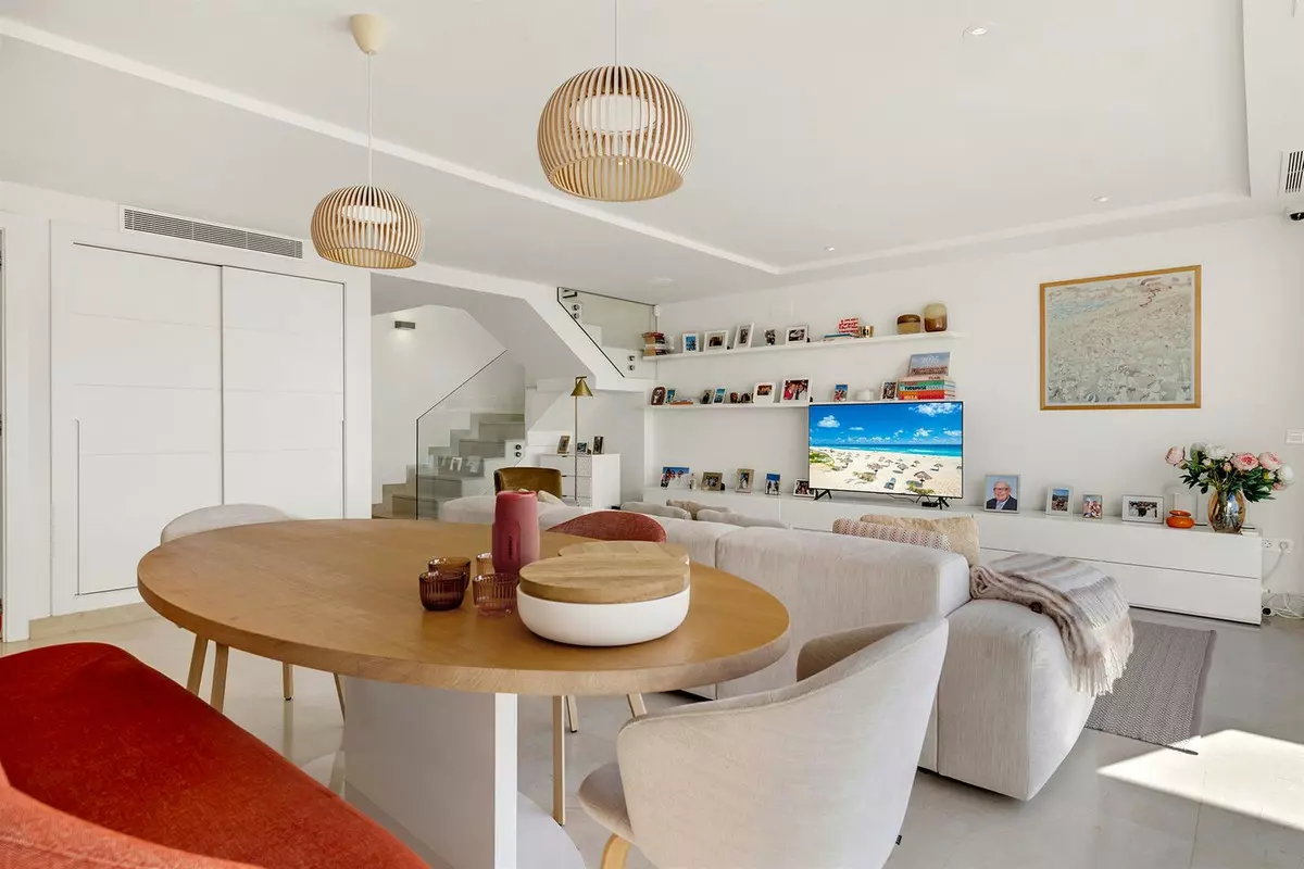 3-bedroom Apartment In Marbella, Spain (188 M²)