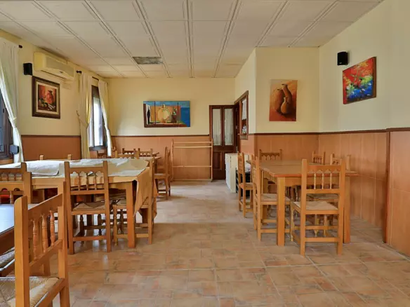 6-bedroom Country House In Alfarnatejo, Spain (528 M²)