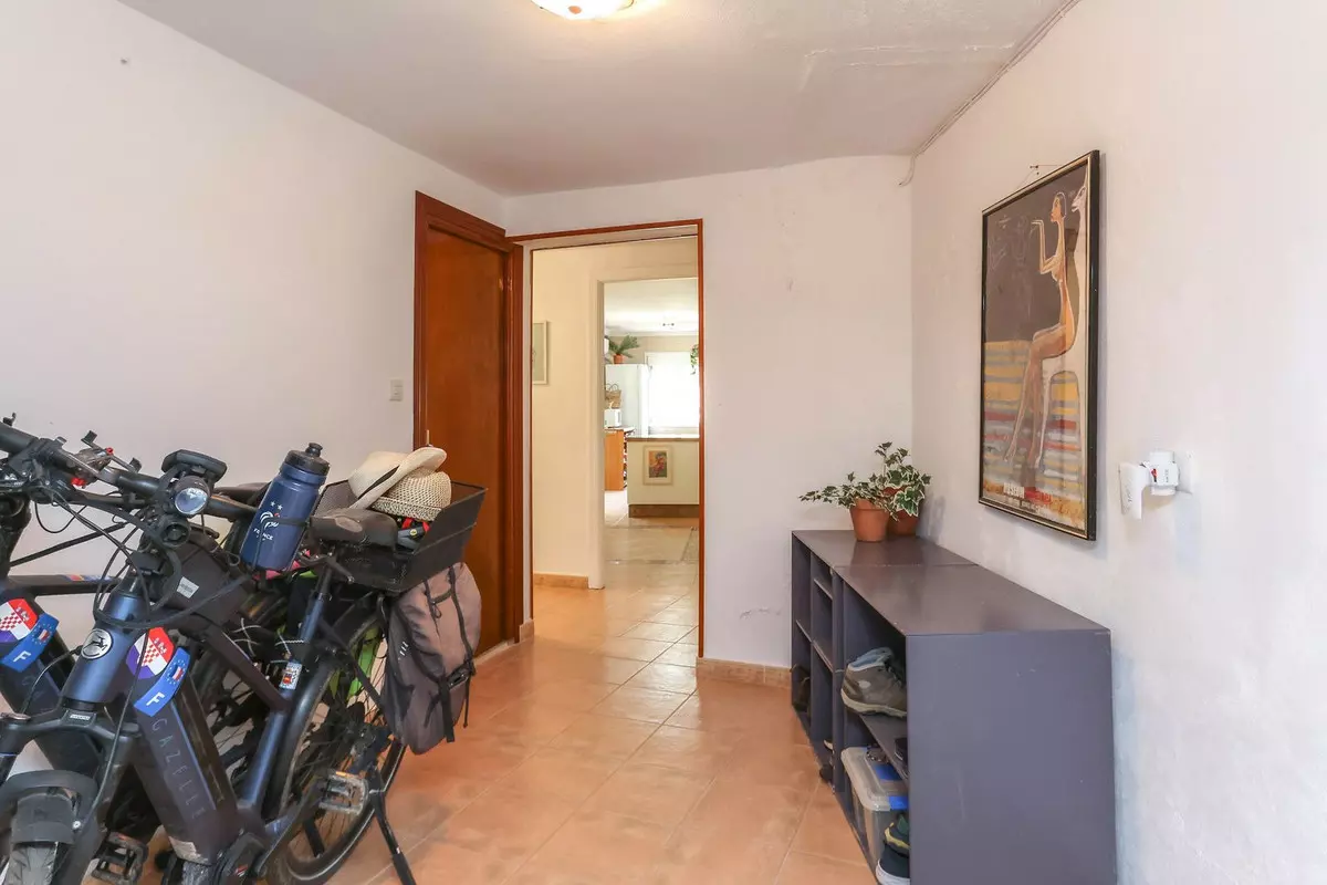 5-bedroom Town House In Tolox, Spain (168 M²)