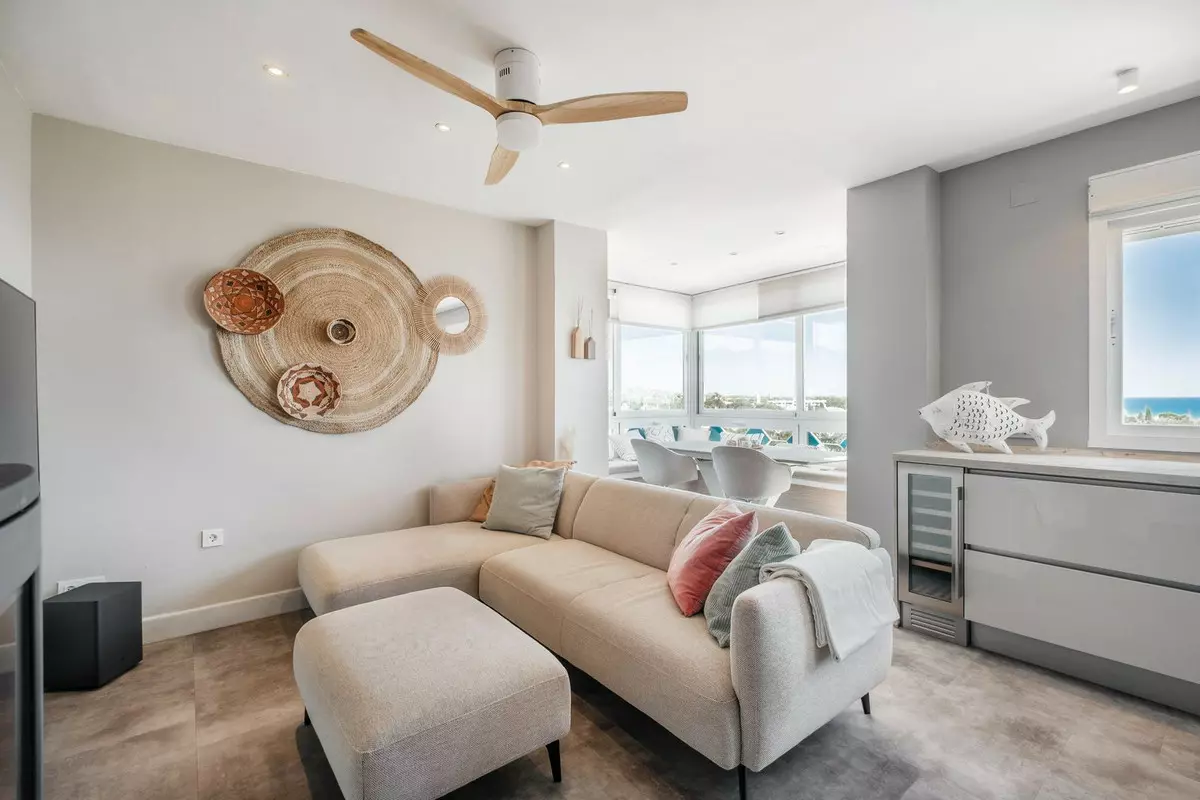 2-bedroom Apartment In Marbella, Spain (98 M²)
