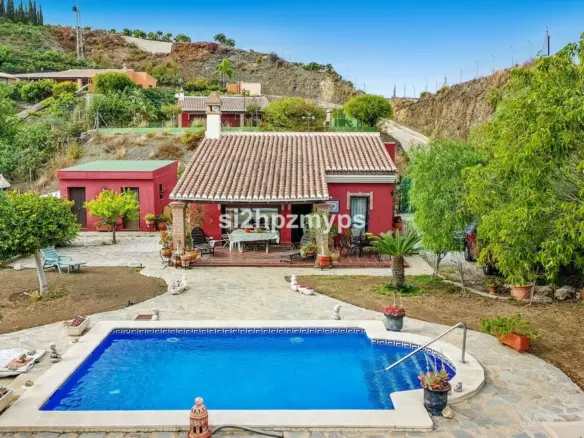 2-bedroom Villa In Benamocarra, Spain (84 M²)