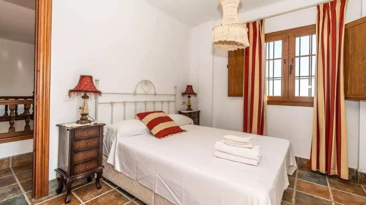 7-bedroom Villa In Frigiliana, Spain (520 M²)