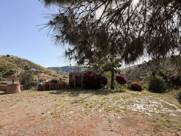 3-bedroom Country House In Almogía, Spain (155 M²)