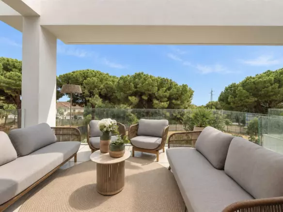 6-bedroom Villa In Marbella, Spain (570 M²)
