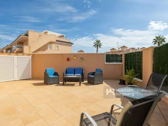 2-bedroom Apartment In Orihuela, Spain (52 M²)
