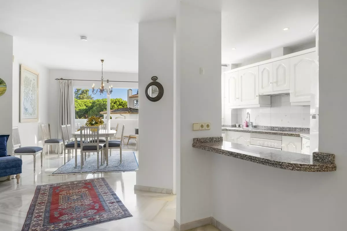 3-bedroom Apartment In Marbella, Spain (116 M²)