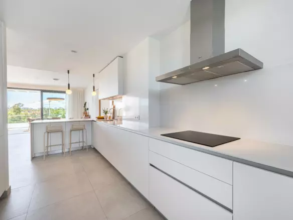 4-bedroom Villa In Marbella, Spain (256 M²)