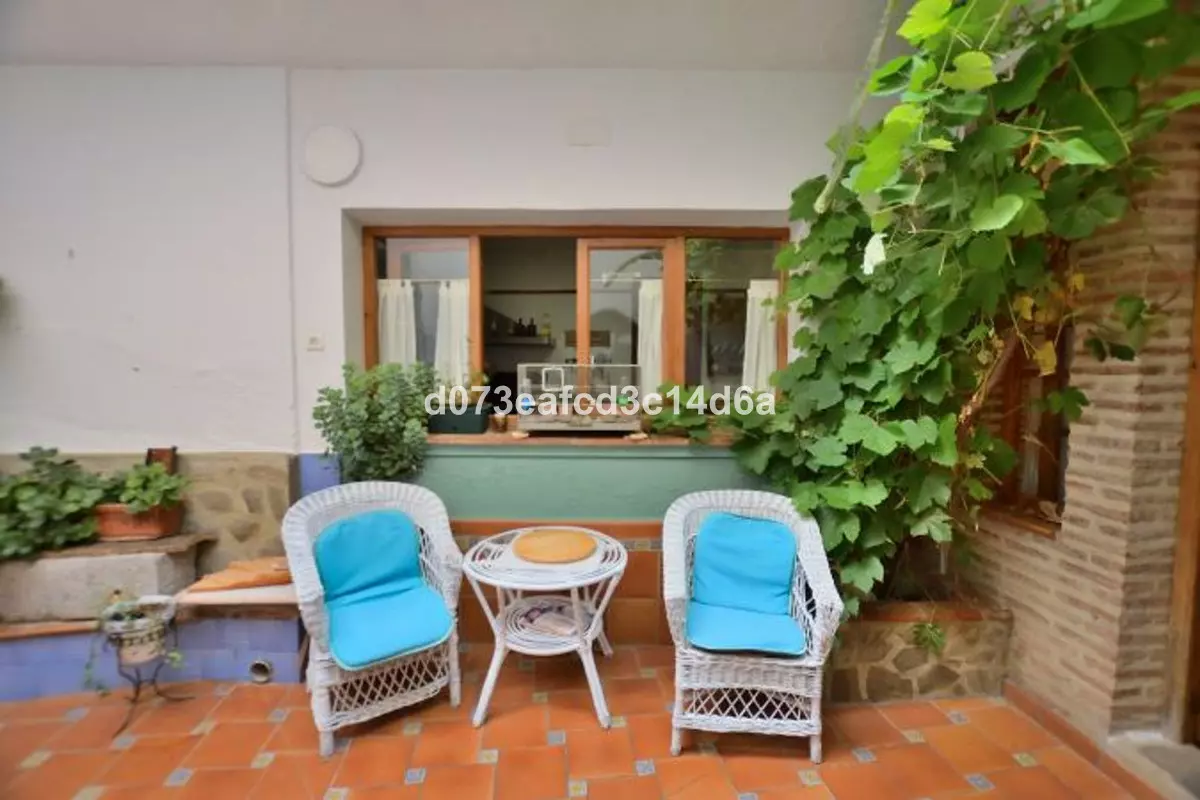 5-bedroom Town House In Benaoján, Spain (316 M²)