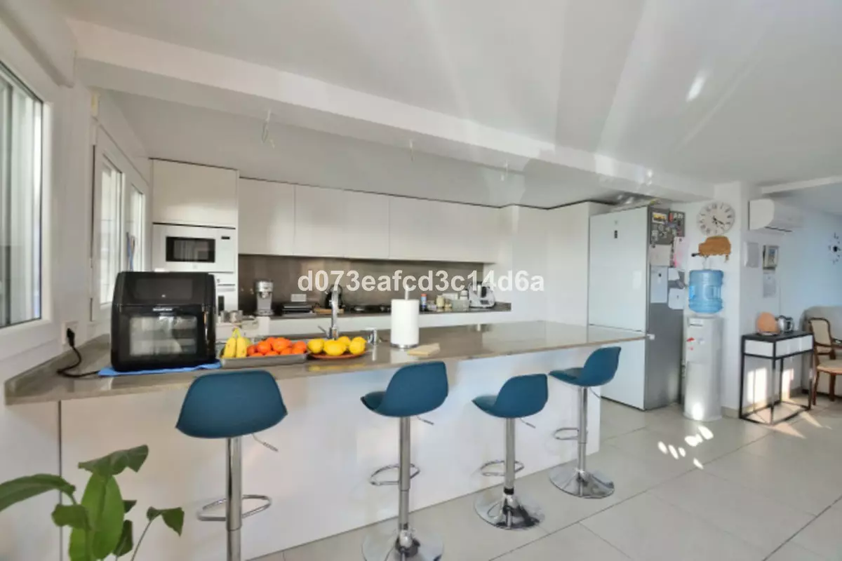 3-bedroom Country House In Ronda, Spain (200 M²)