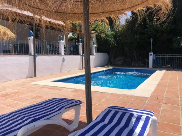 2-bedroom Villa In La Viñuela, Spain (101 M²)
