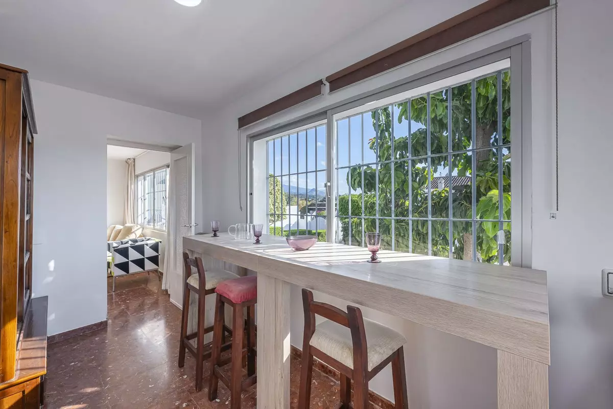 3-bedroom Villa In Estepona, Spain (263 M²)