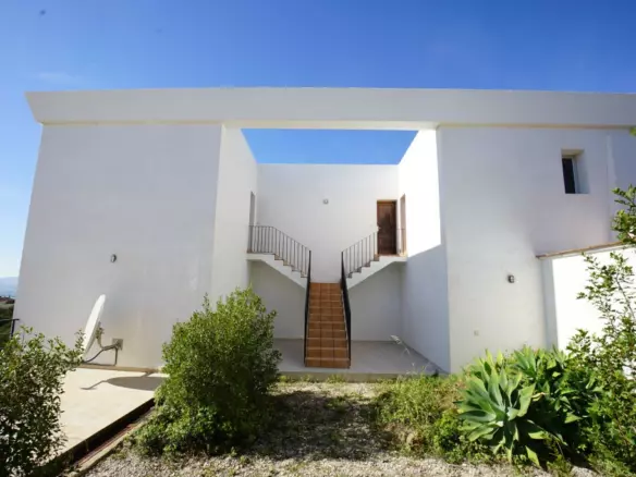 8-bedroom Villa In Gaucín, Spain (600 M²)