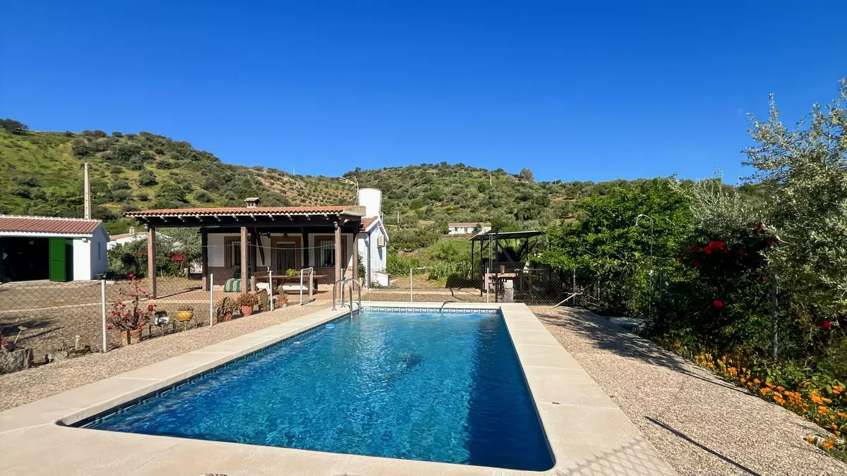 4-bedroom Country House In Comares, Spain (113 M²)