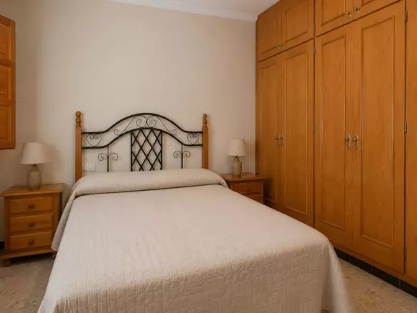 3-bedroom Apartment In Coín, Spain (73 M²)