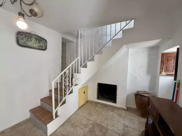 3-bedroom Town House In Frigiliana, Spain (102 M²)