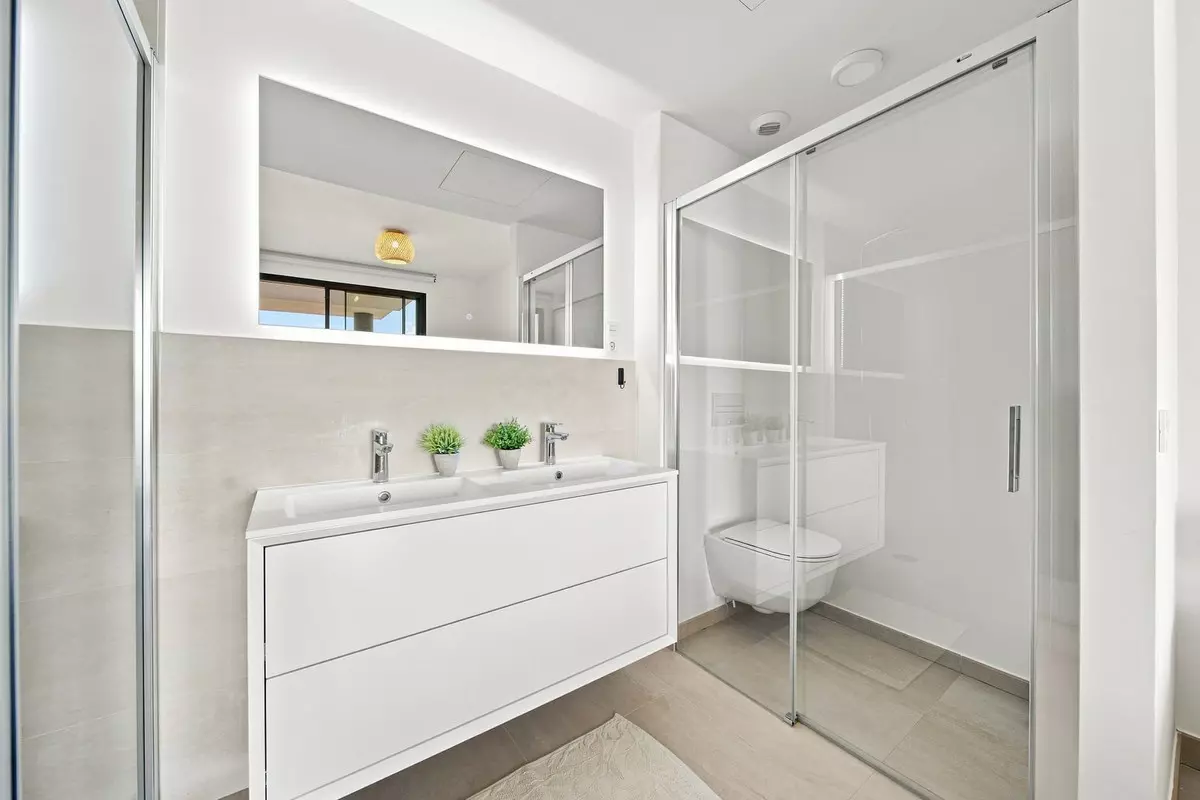 2-bedroom Apartment In Fuengirola, Spain (133 M²)
