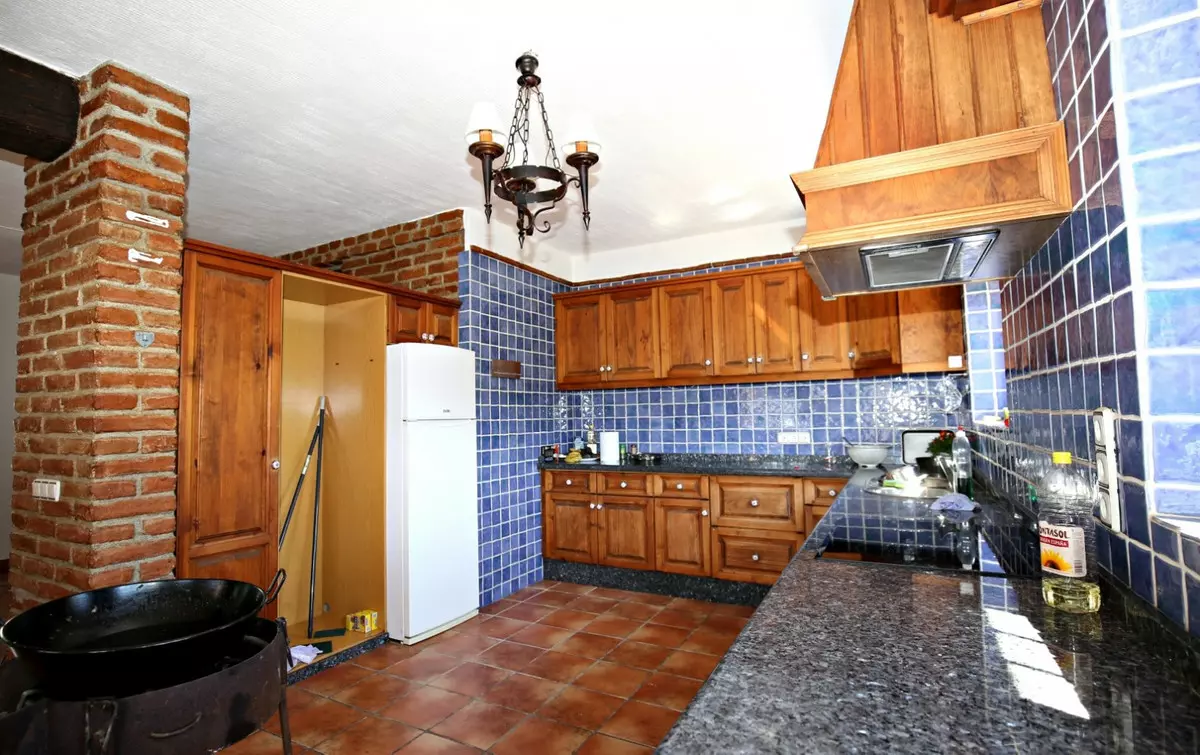 9-bedroom Villa In Frigiliana, Spain (1.600 M²)