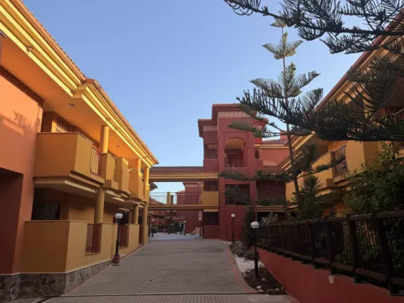 2-bedroom Apartment In Marbella, Spain (129 M²)
