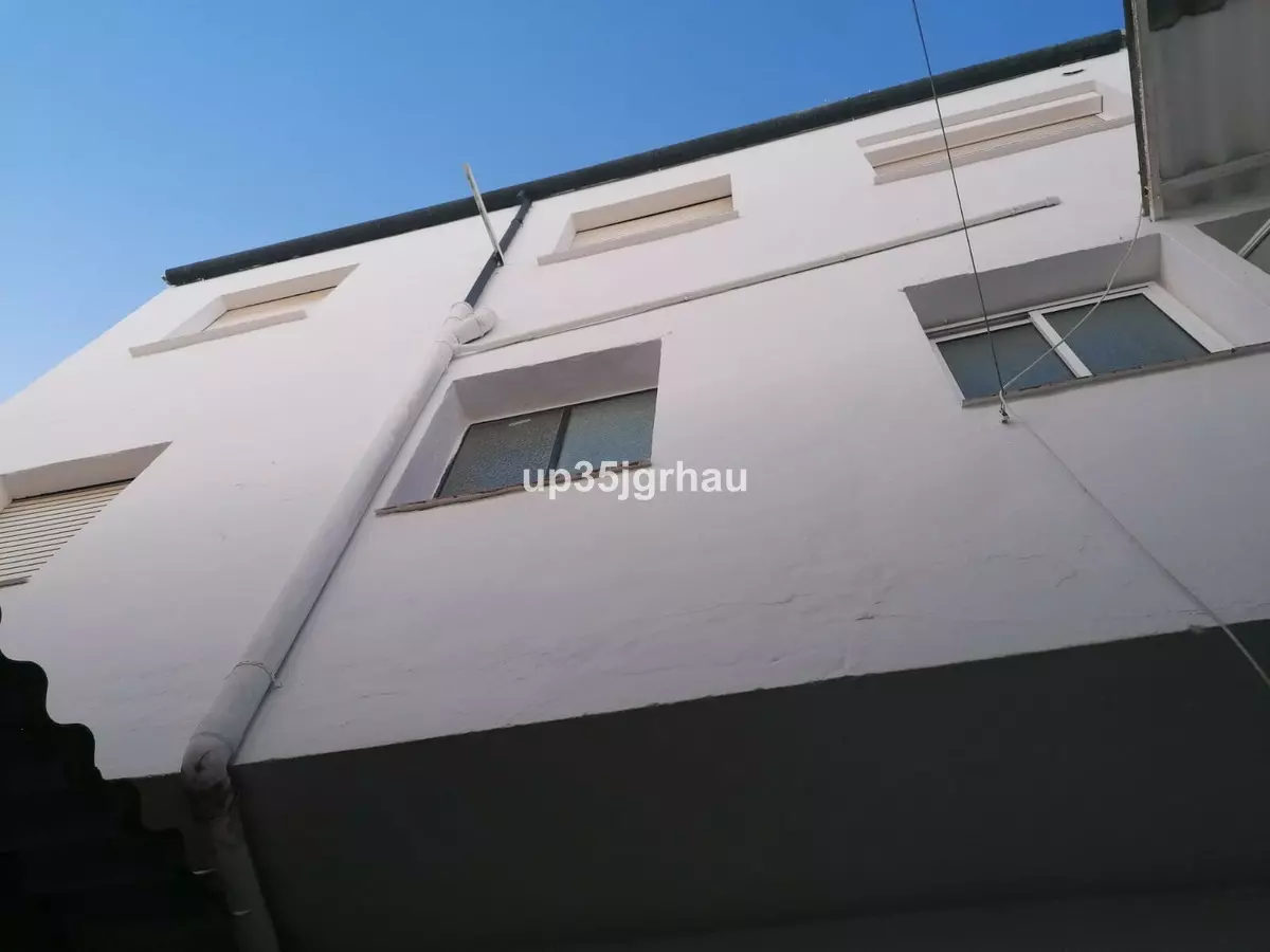 7-bedroom Town House In Ronda, Spain (360 M²)