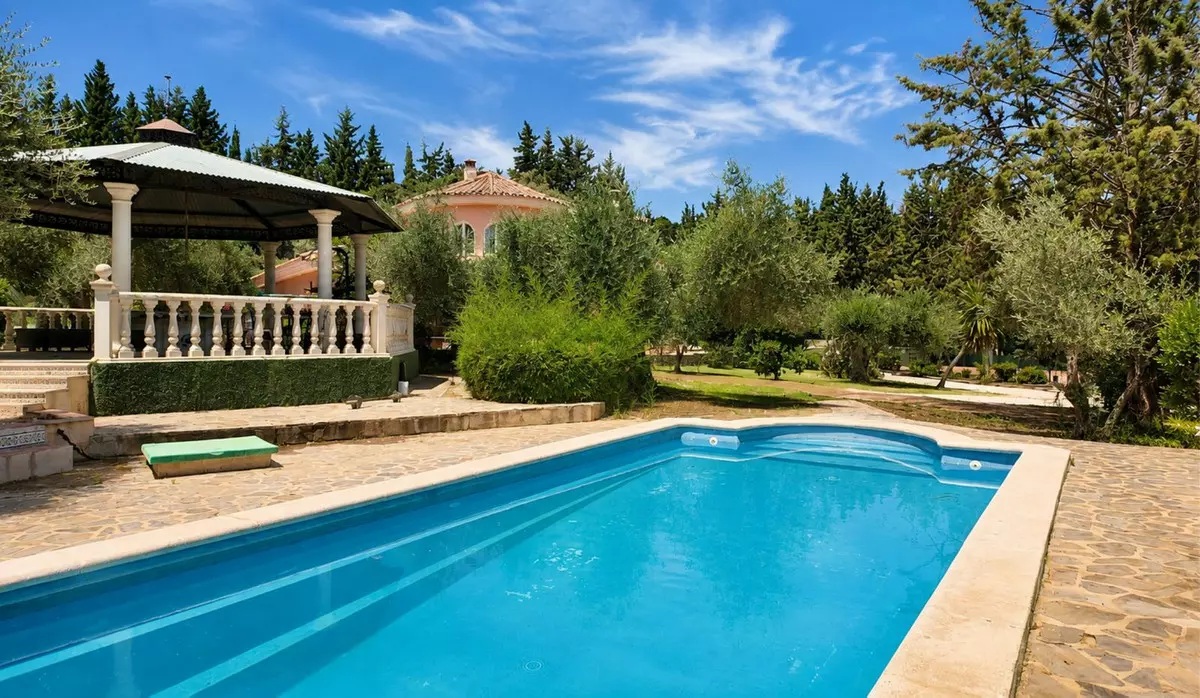 6-bedroom Country House In Ronda, Spain (424 M²)