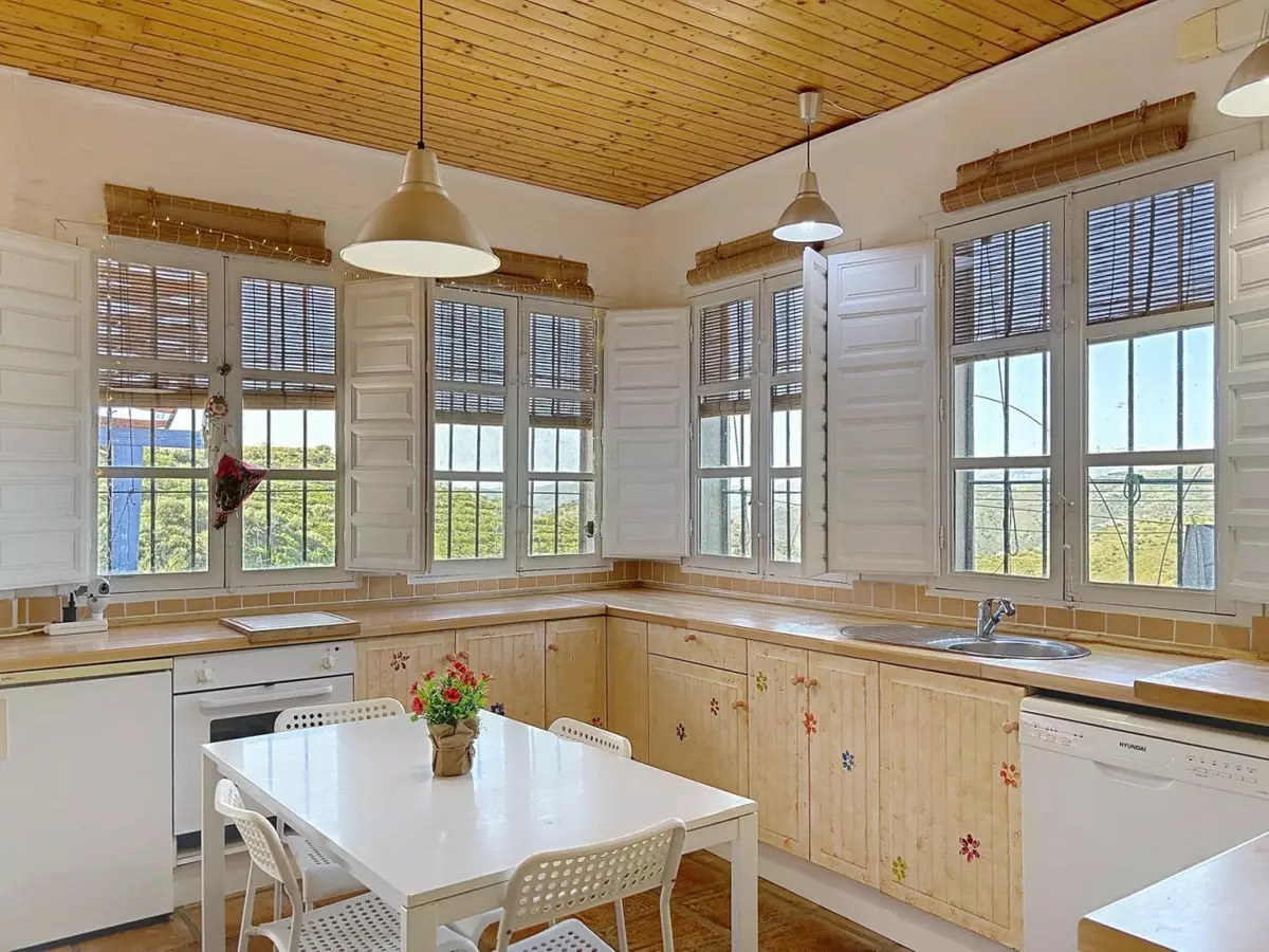 4-bedroom Country House In Canillas De Aceituno, Spain (240 M²)