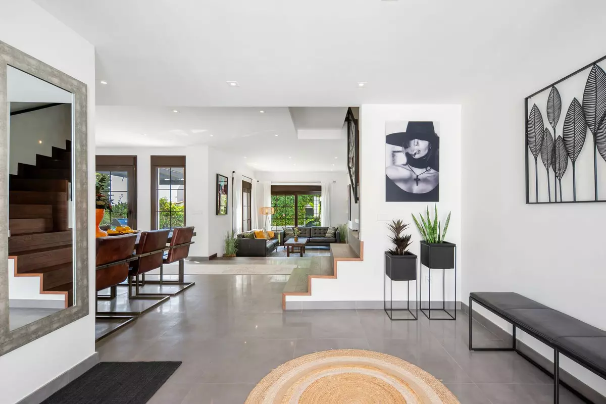 4-bedroom Town House In Marbella, Spain (177 M²)