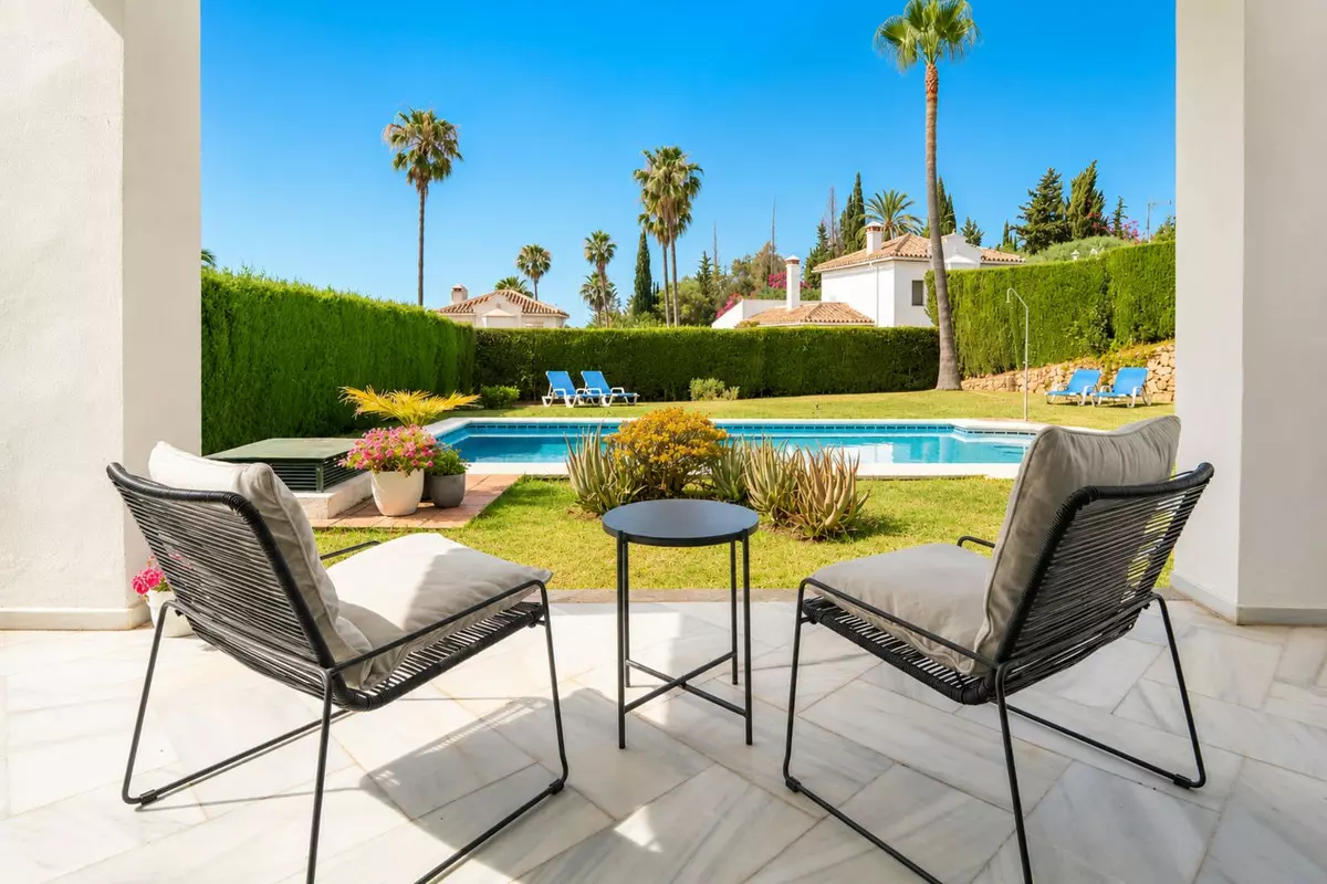 4-bedroom Villa In Marbella, Spain (234 M²)