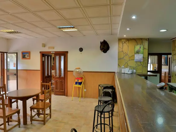 6-bedroom Country House In Alfarnatejo, Spain (528 M²)