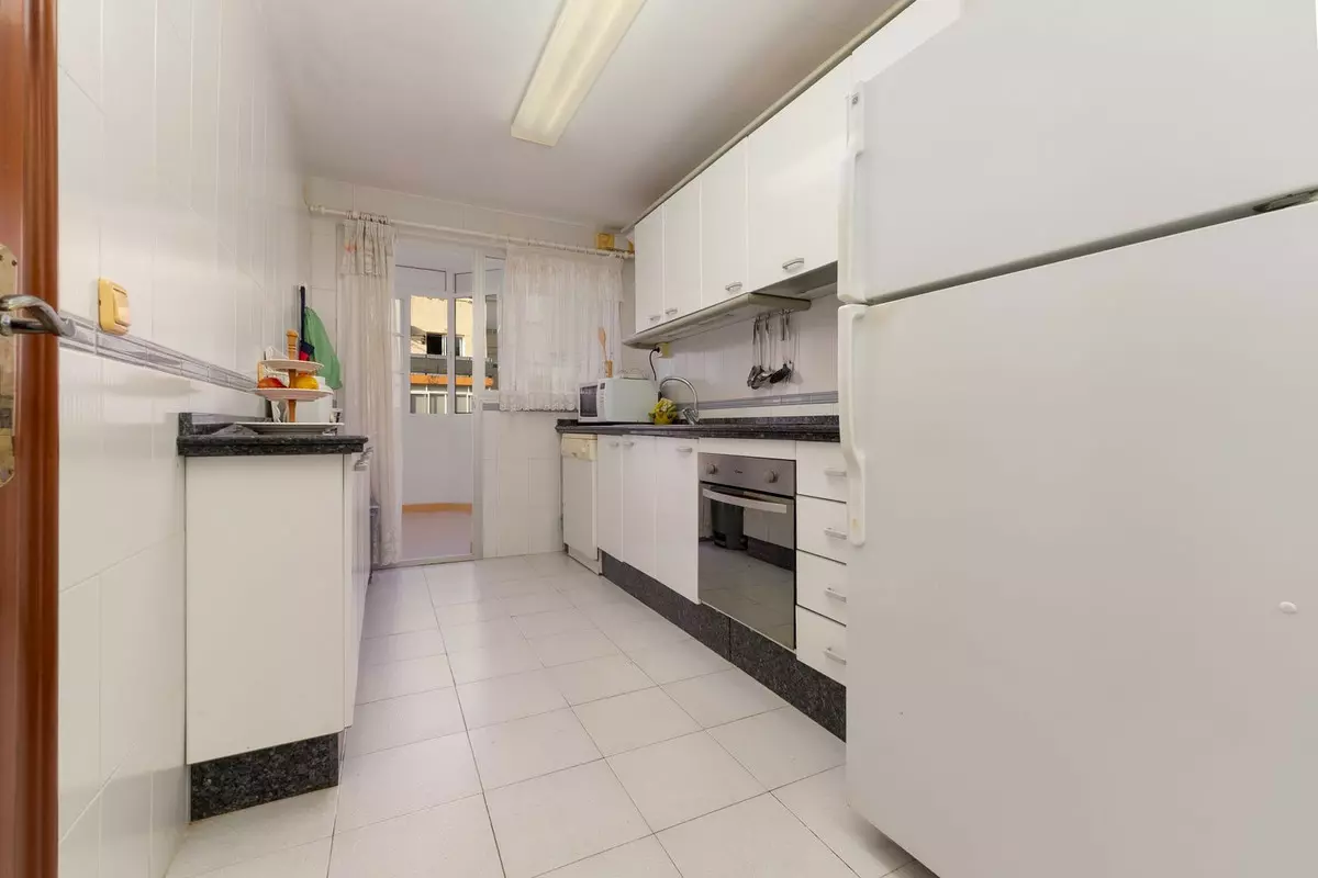 3-bedroom Apartment In Fuengirola, Spain (134 M²)