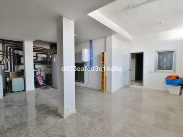 5-bedroom Villa In Ronda, Spain (512 M²)