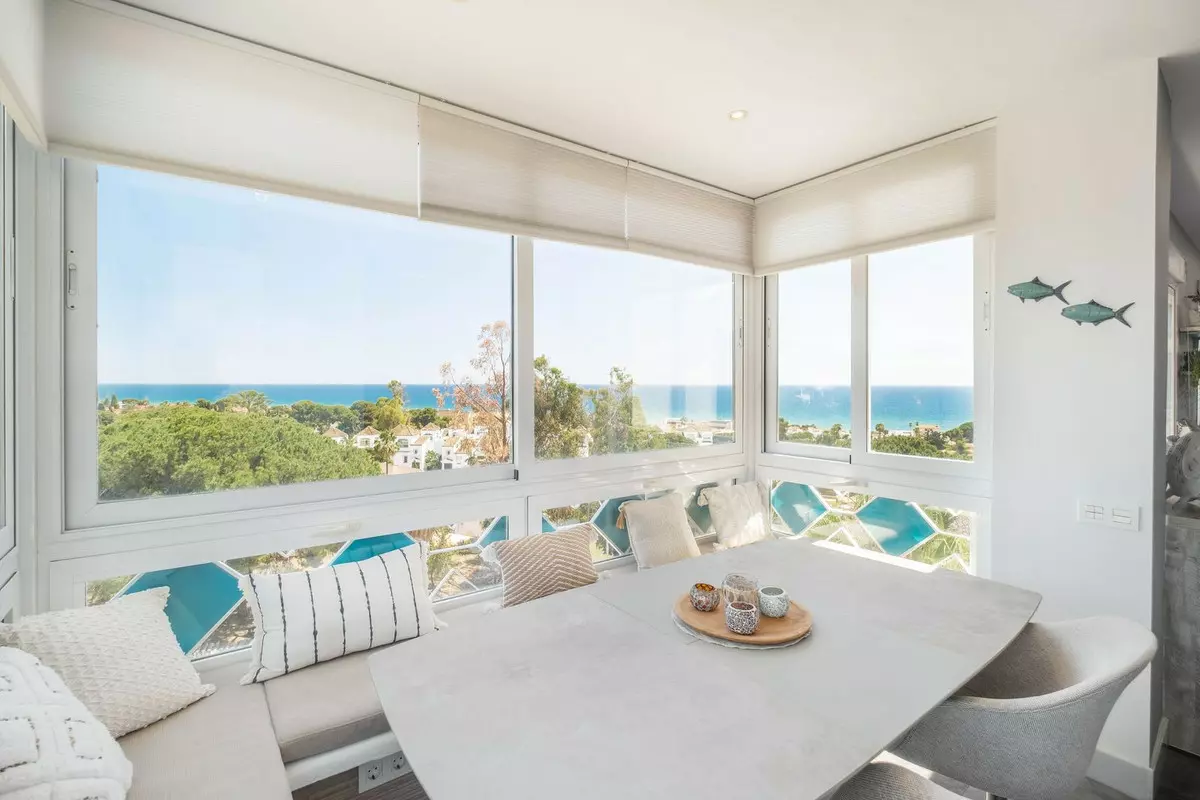 2-bedroom Apartment In Marbella, Spain (98 M²)